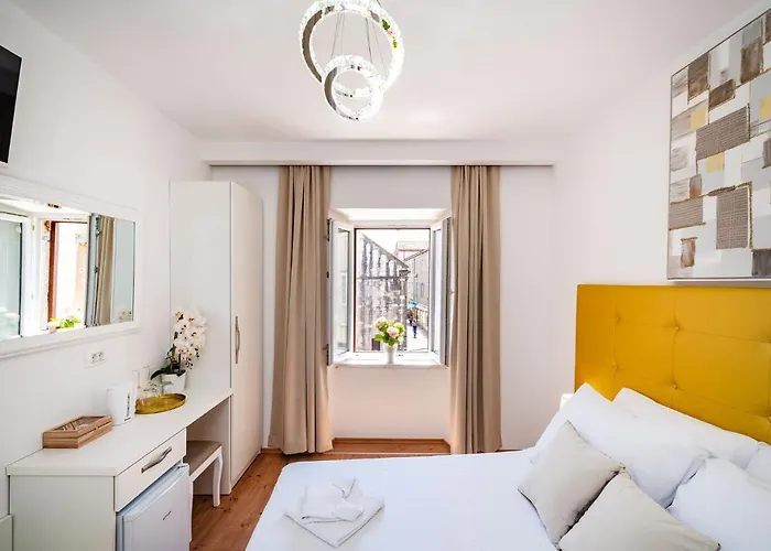 Bed and Breakfast Luxury Old Town 3*