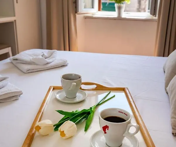 Luxury Old Town 3*