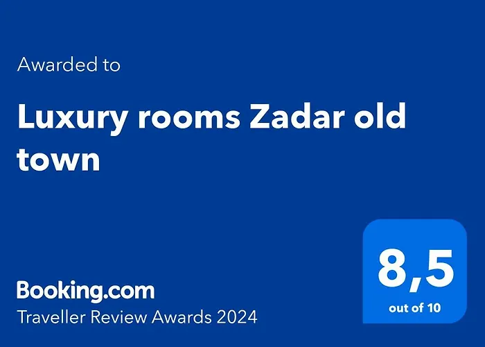 Luxury Old Town 3* 자다르