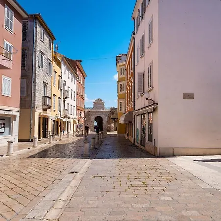 Luxury Old Town Panzió 3*