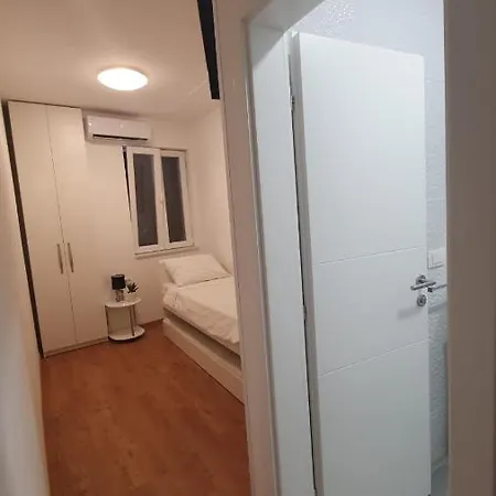 Luxury Old Town Panzió