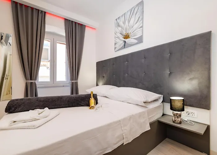 Luxury Old Town krevet i doručak