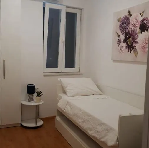 krevet i doručak Luxury Old Town 3*